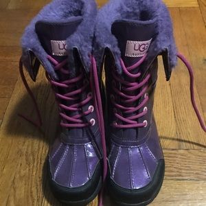 Ugg snow boots